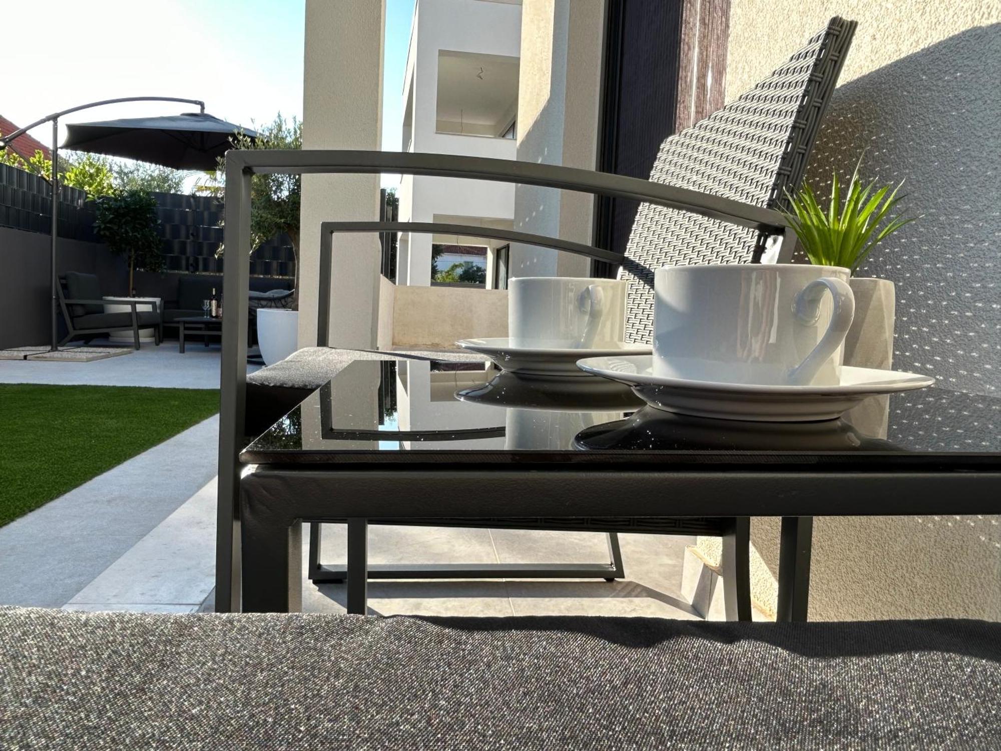 Apartment Oris, Private Parking, Garden Zadar Eksteriør billede